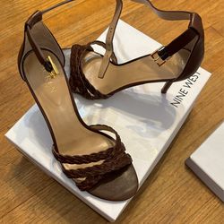 Ralph Lauren 3 Inch Heels Size 9 1/2