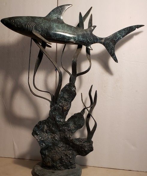 Cast Metal Shark in Seaweed heavy Stone base
