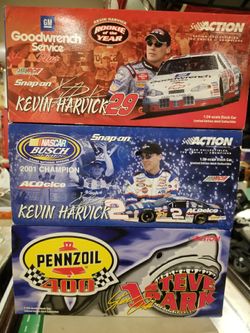 3 1:24 scale Action Die Cast