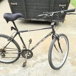 10 Speed Bicycle,, Black