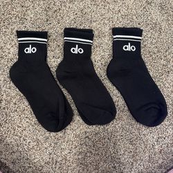 3 Pairs Alo Yoga Black Unisex Throwback Socks Size M