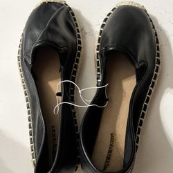 Old Navy Women’s Slip ons