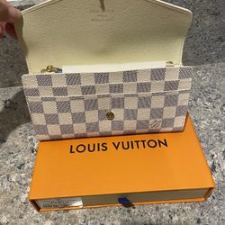$75 Brand New Wallet