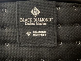 Queen Size Diamond Shadow Mattress
