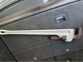 36” Heavy Duty Ridgid Pipe Wrench – USA Made