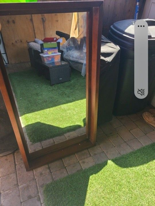 Mirror Free
