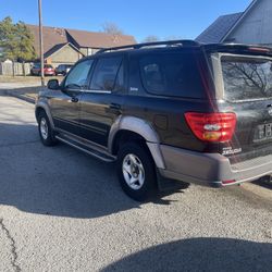 2003 Toyota Sequoia