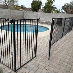 Free Gate!! Must Remove And Haul