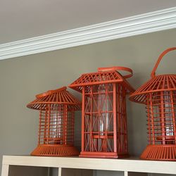 3 Lanterns