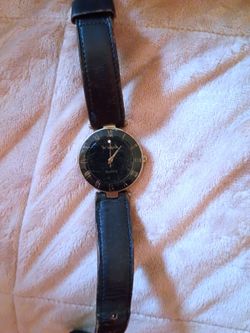 Le Watch Quartz Watch Black Leather Strap