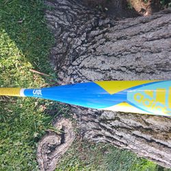 Tee Ball Bat 25 Inch(( SEE PICS)  LOCATED IN GLENDORA 