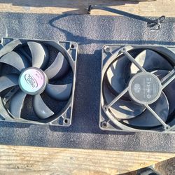 Deep Cool Fk120 Mm Black And Cooler Master Mobius 120 Ring Blade Fan