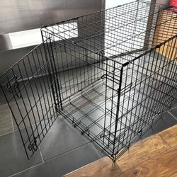 Dog Crate / Kennel - Medium