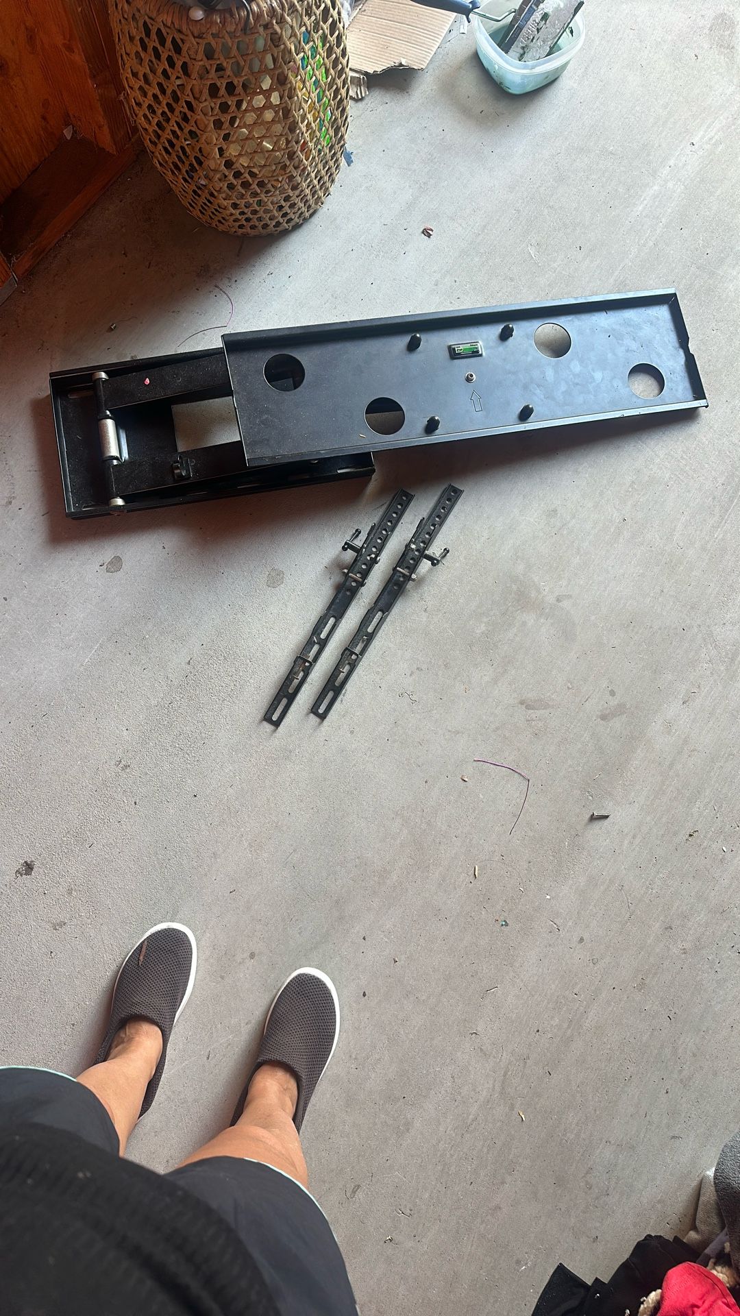 TV wall mount heavy duty