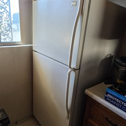 Refrigerator with ice maker $150. Good working condition. Cash only, no scams.