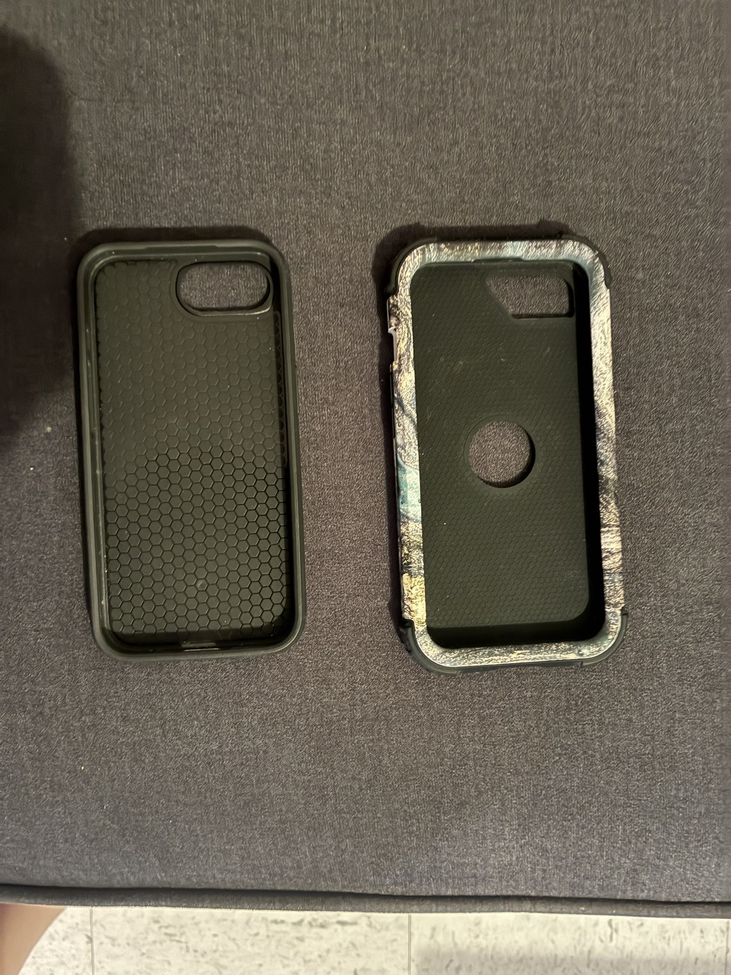 2 iPhone 16e Cases