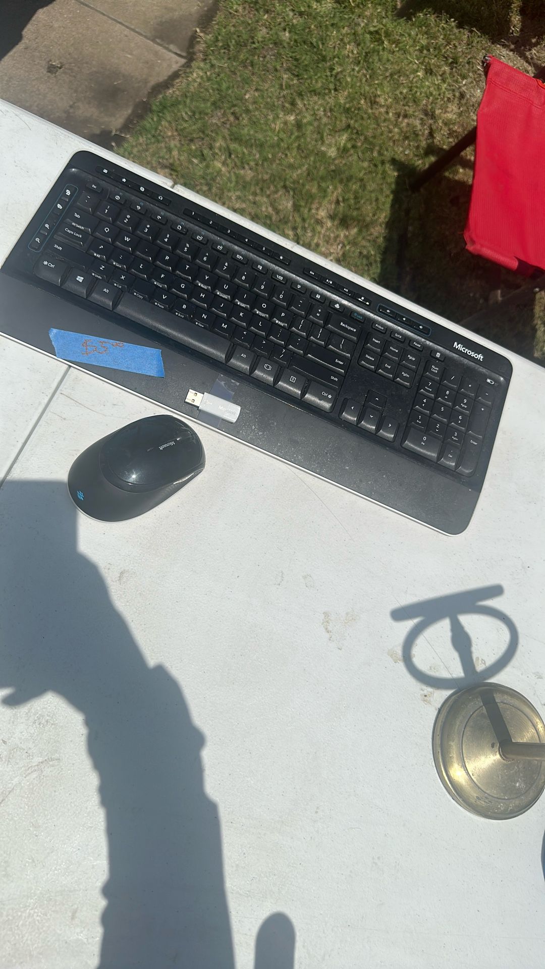 Wireless keyboard and mouse