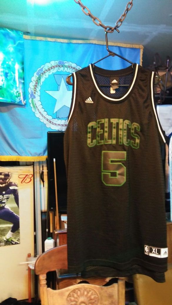 AUTHENTIC Kevin Garnett N.B.A jersey