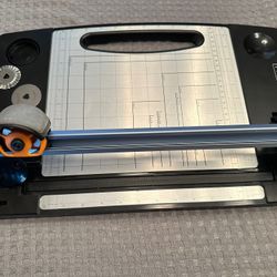 Paper Cutter
