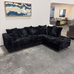 NEW IN  BOX - Black cozy Fabric Sectional ** Finance Available $54 down