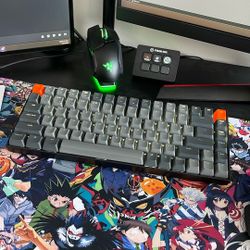 Razer Basilisk Mouse+dock, Keychron K2A2 Mechanical Keyboard, Stream Deck, LG Monitors