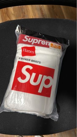 Supreme x Hanes Boxer Briefs 4-Pack Medium