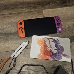 Nintendo Switch OLED Pokemon Scarlet and Violet
