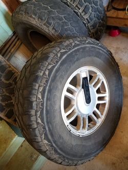 Hummer H3 Tires