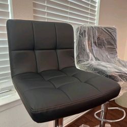 4 Brand New Adjustable Bar Stools