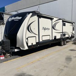 Reflection RV