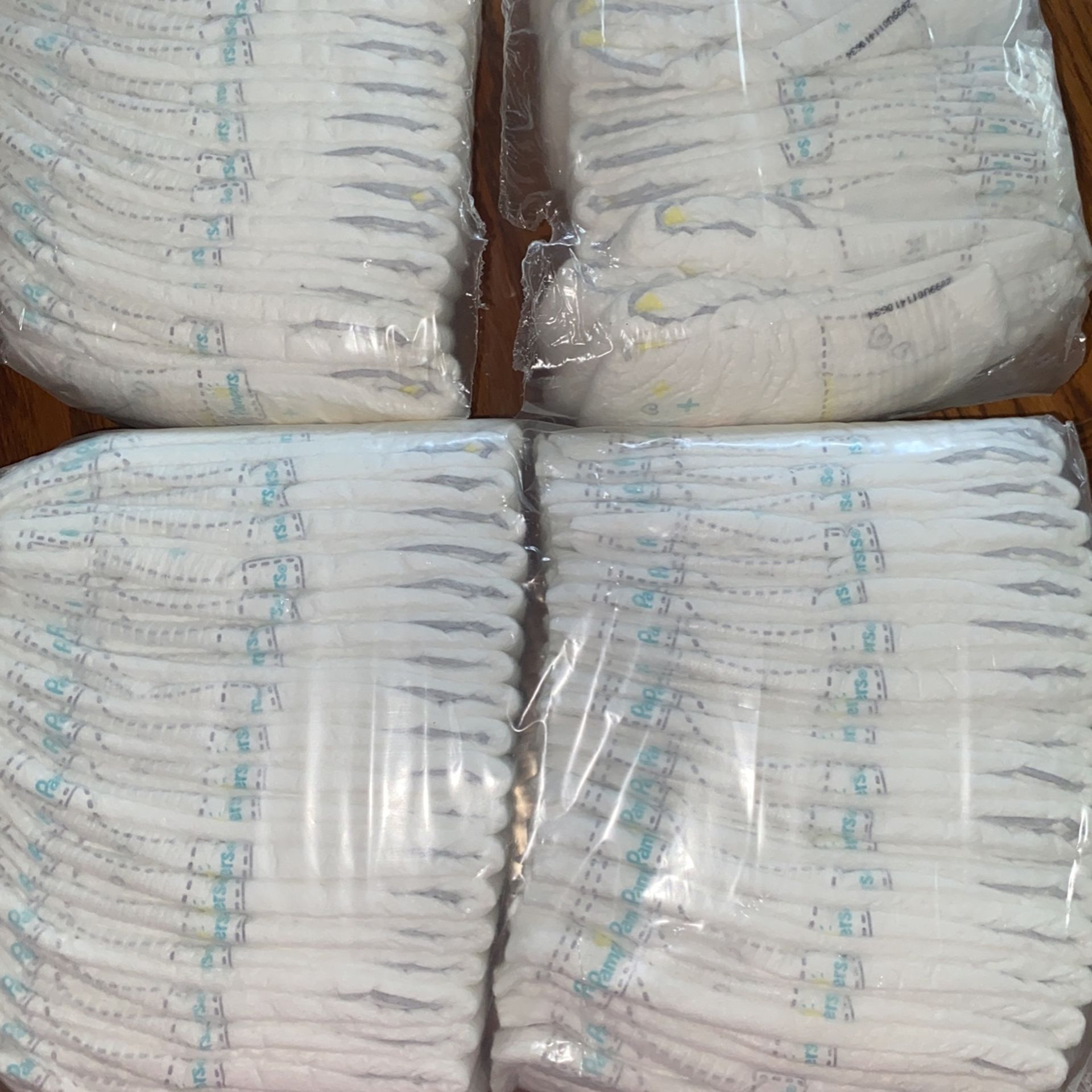 83 Pampers Swaddlers Size 0 Newborn Diapers