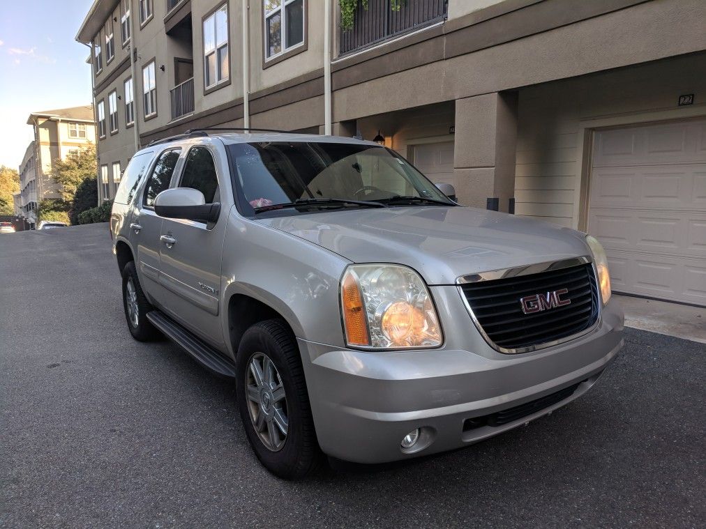 2007 Gmc Yukon 150k clean