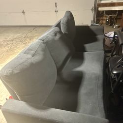 Free Couch 