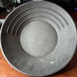 Lot of 4 -10" Black Gold Pans w/ Gold Snuffer Bottle Panning Kit Mining Backpack