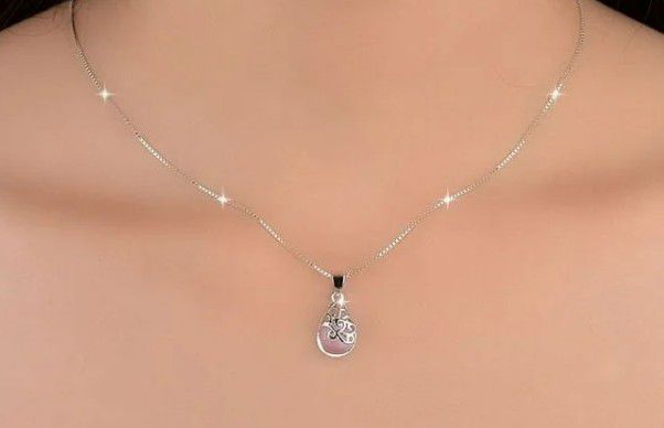 White Gold Plated Moonstone Hollow Pendant Necklace 