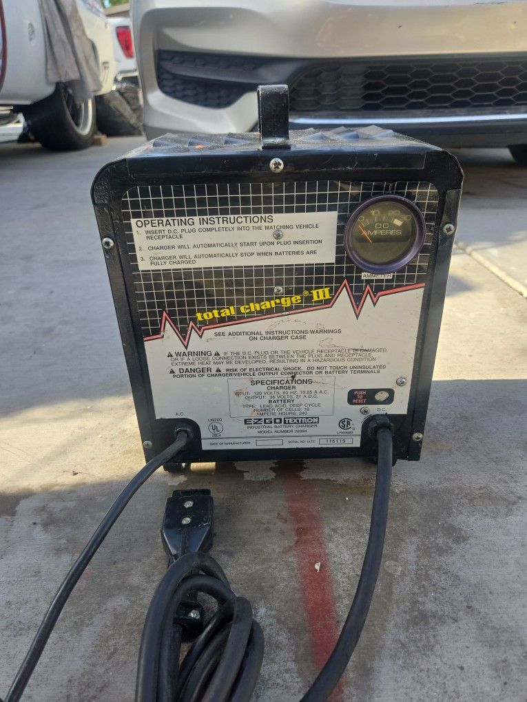 Working E-Z-GO Textron Industrial Battery Charger