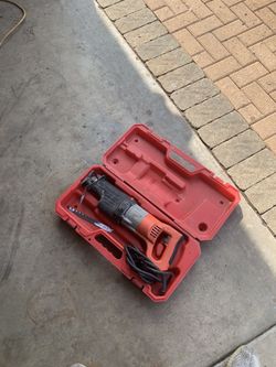 Milwaukee saw saw