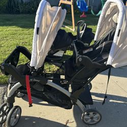 Twin Stroller And Attachable Car Seats!