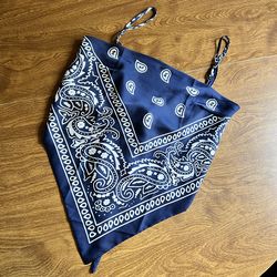 Women’s Navy Blue Paisley Print Tie Knot Back Hanky Hem Cami Bandanna Top size M