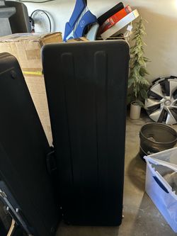 Guitar case