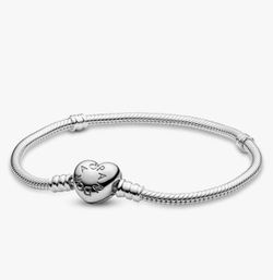 Small pandora Bracelet