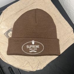 Supreme Hat 