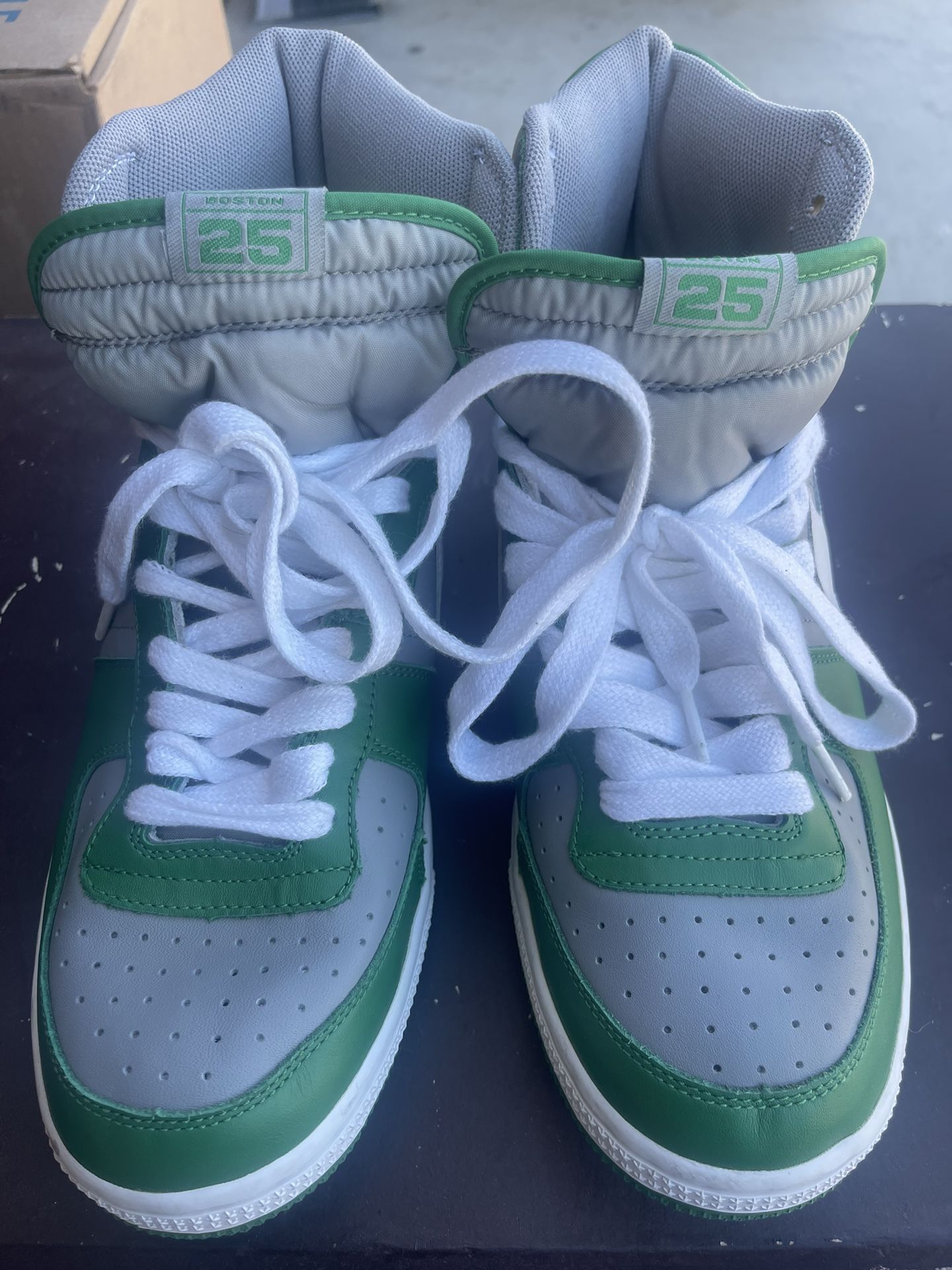 Nike Terminator Hi 307147 011 Grey/White Classic Green Mens Size 13 Rare Celtics