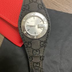 Authentic Gucci Watches 