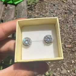 *Send best offer* Sterling Silver Moissanite Diamond Stud Earrings