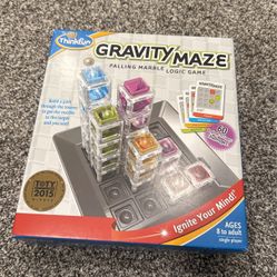 Gravity Maze