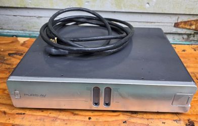 Belkin PureAV AP21100-12 Power Console, 11 Outlets, Phase 3 PureFilter Circuitry