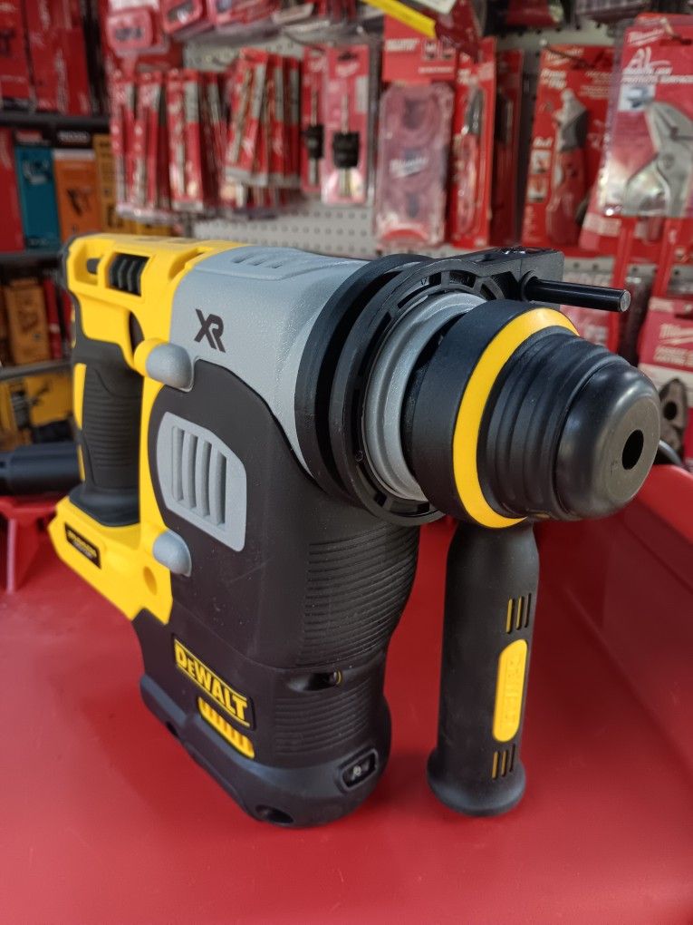 DeWalt 20V Max XR SDS 1" Rotary Hammer. Tool-Only