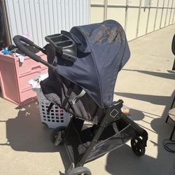 Stroller 