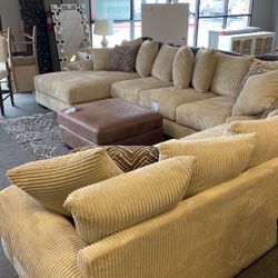 Huge Family Sectional With Free Ottoman Made In USA  $0 Down Synchrony